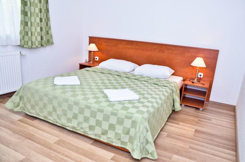 Hotel Kristaly Hajdúszoboszló Екстериор снимка