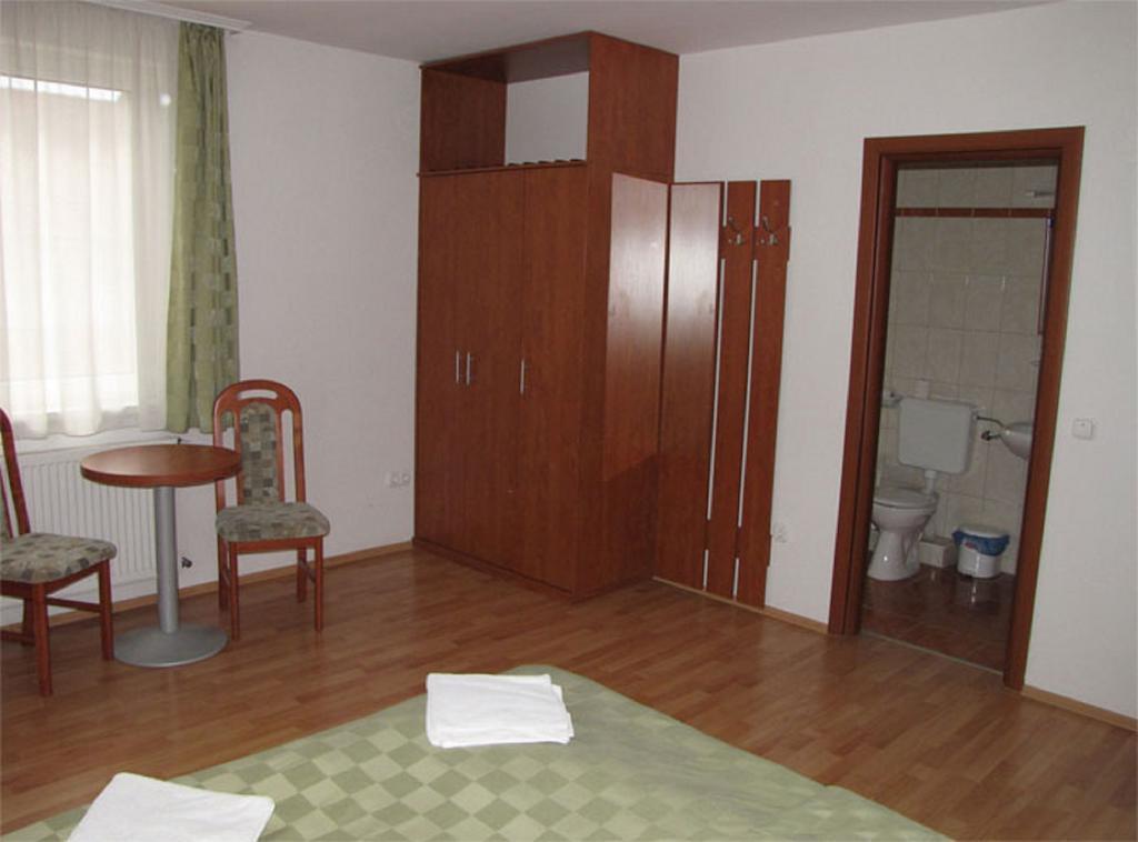Hotel Kristaly Hajdúszoboszló Екстериор снимка
